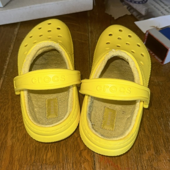 Crocs Classic Lined Clogs Slippers Fuzzy M5 W7 - Picture 4 of 4